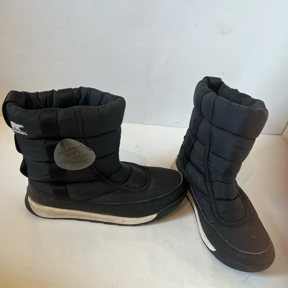 Sorel junior size 5 puffer black/ white winter boots - Picture 5 of 7